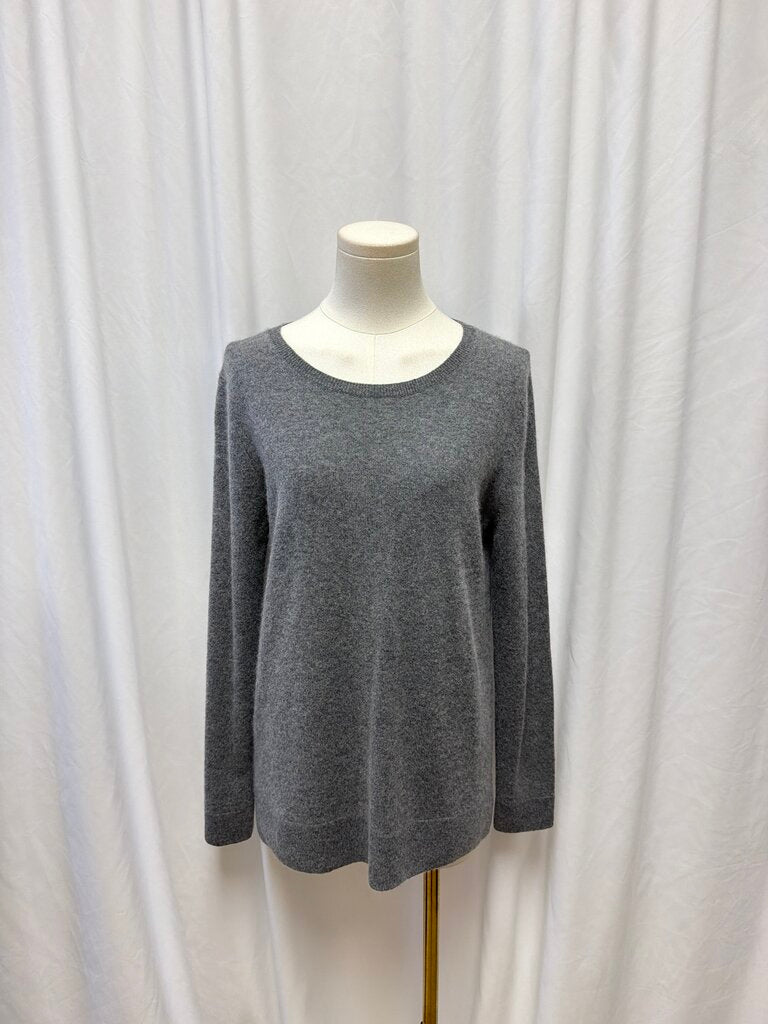 Neiman Marcus Crew Neck Cashmere