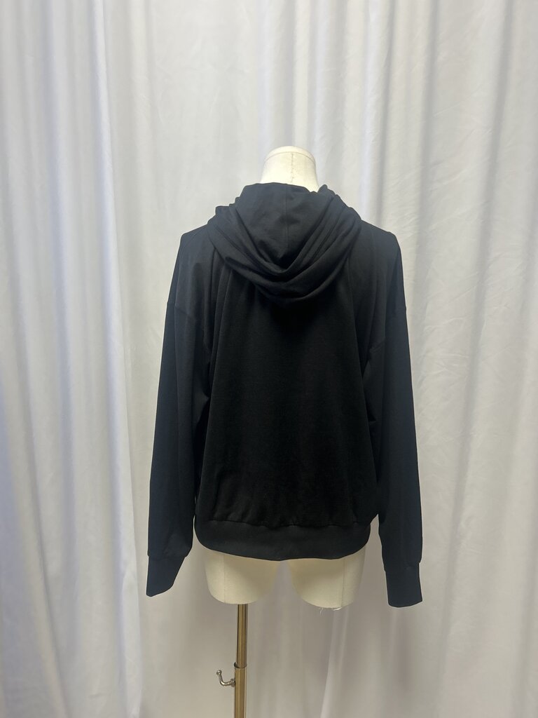 Vuori Hooded Pull Over