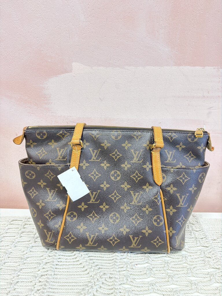 Louis Vuitton Monogram Totally PM