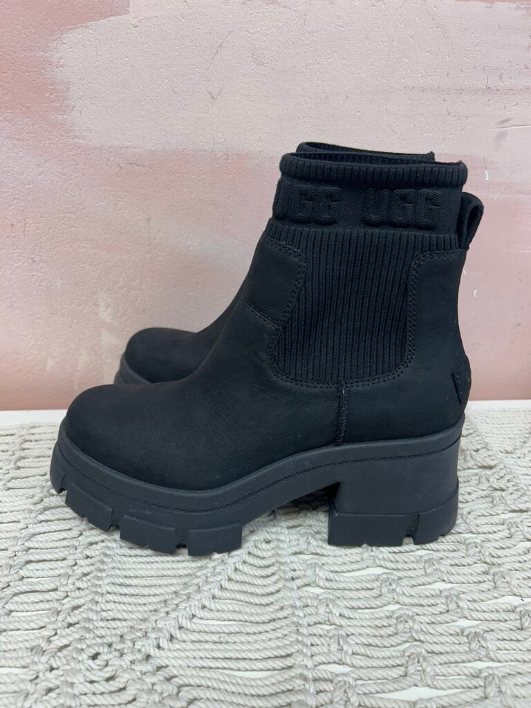 Ugg Black Moxy Chelsea Bootie