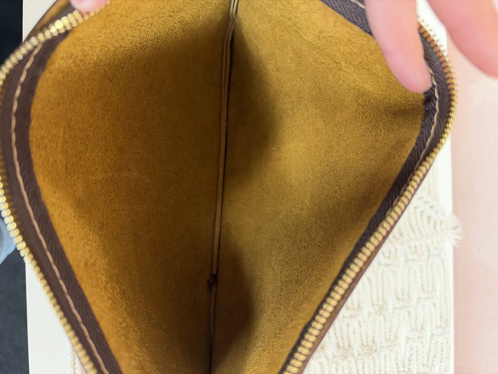 Fount Tassel Large Clutch w/ Mismatched Dustbag (As Is)