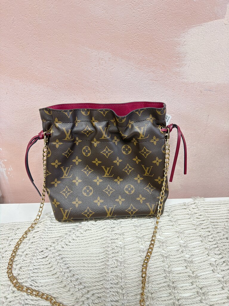 Louis Vuitton Monogram Noe Drawstring Pouch w/ Box and Dustbag