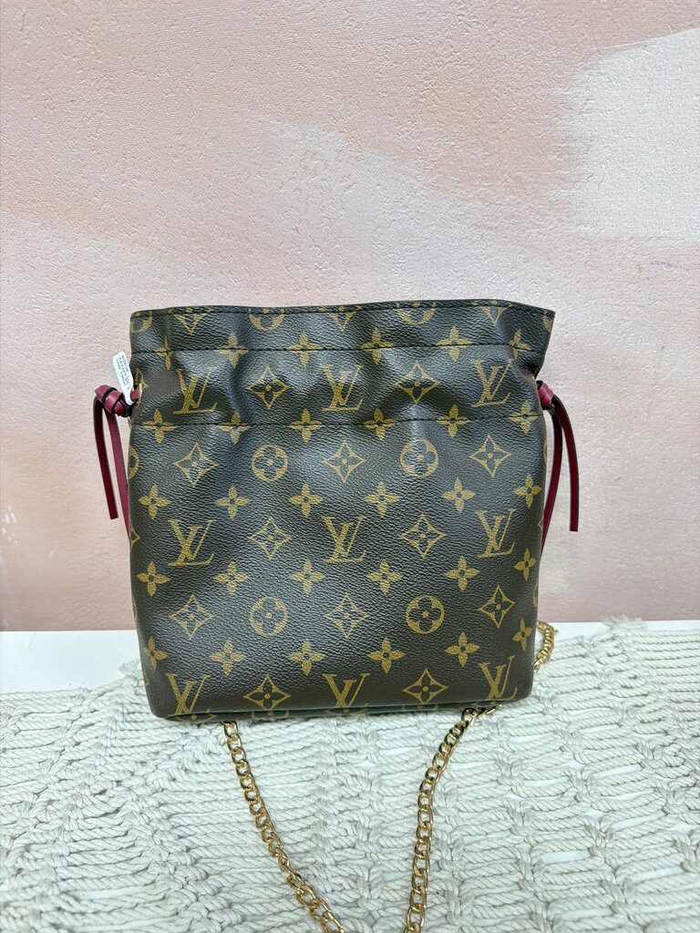 Louis Vuitton Monogram Noe Drawstring Pouch w/ Box and Dustbag
