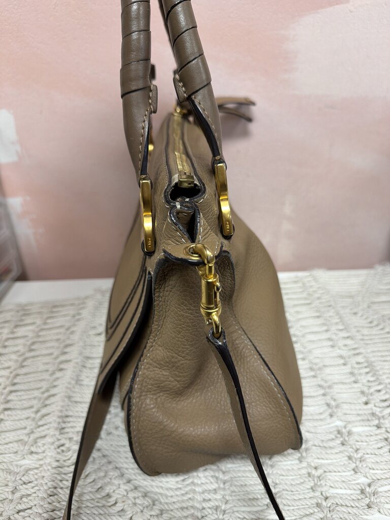 Chloe Tan Marcie Crossbody/Shoulder w/Dustbag