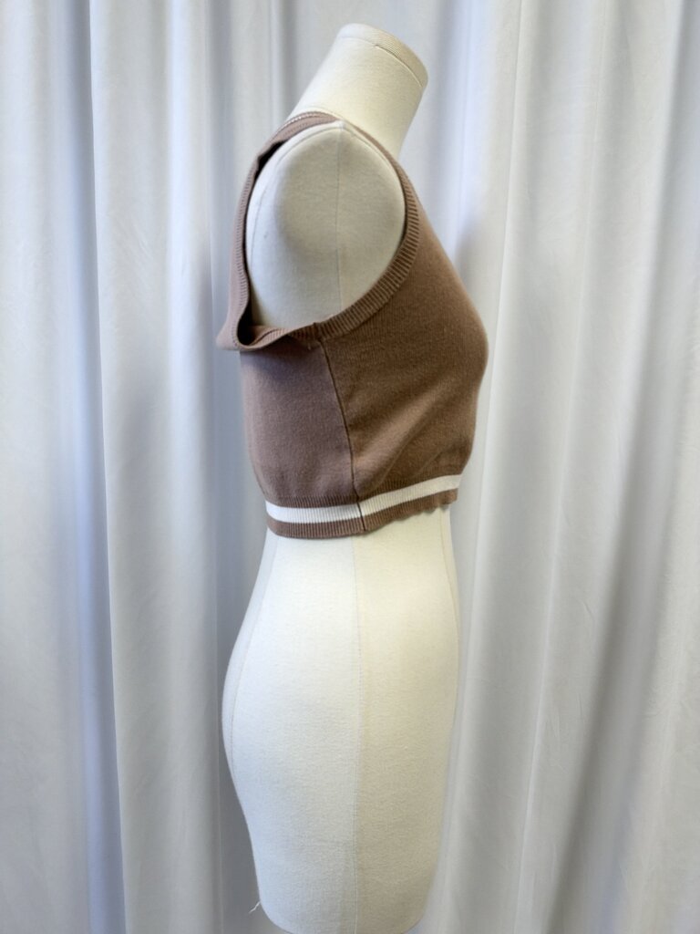 Superdown Cropped Sweater Vest