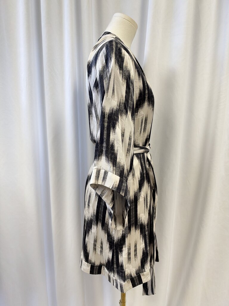 Alice + Olivia Jacquard Kimono