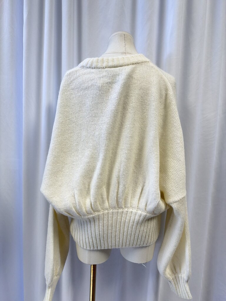Farm Rio Cropped V-Neck Cardigan w/ Abstract Buttons