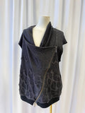 Yoshi Yoshi Tweed Sleeveless Zipper Sweater