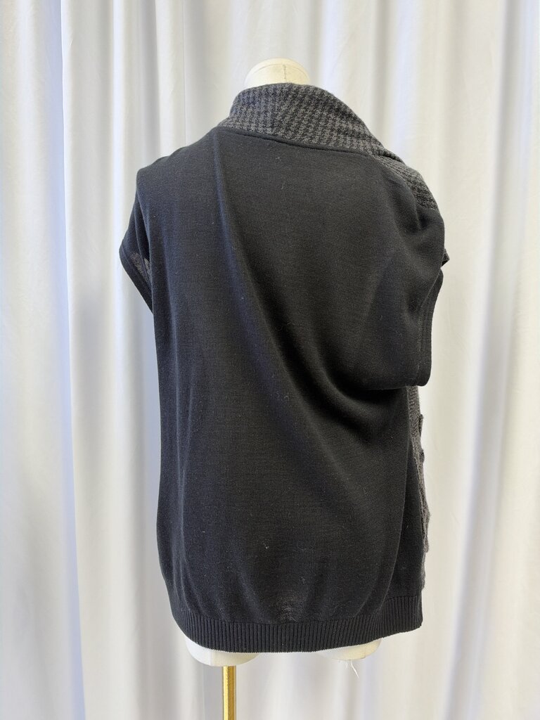 Yoshi Yoshi Tweed Sleeveless Zipper Sweater