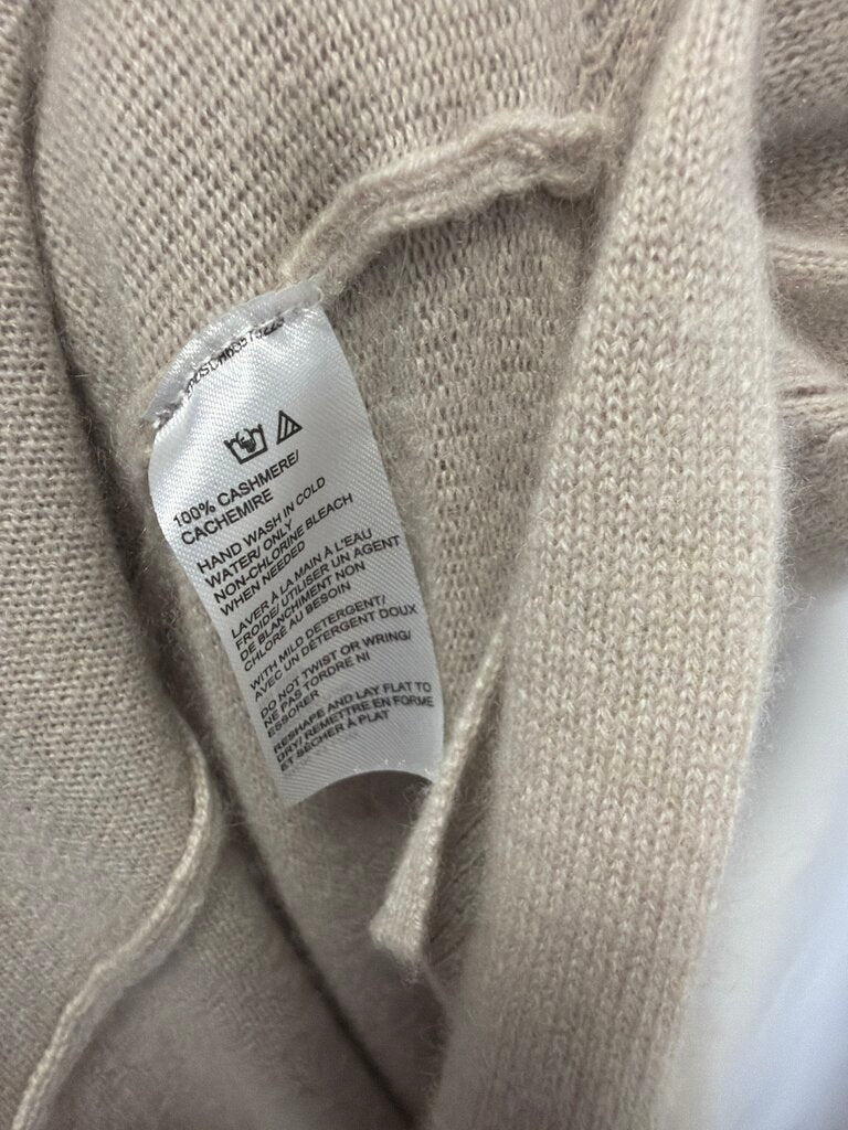 Saks Fifth Avenue Cashmere Crew Neck Sweater