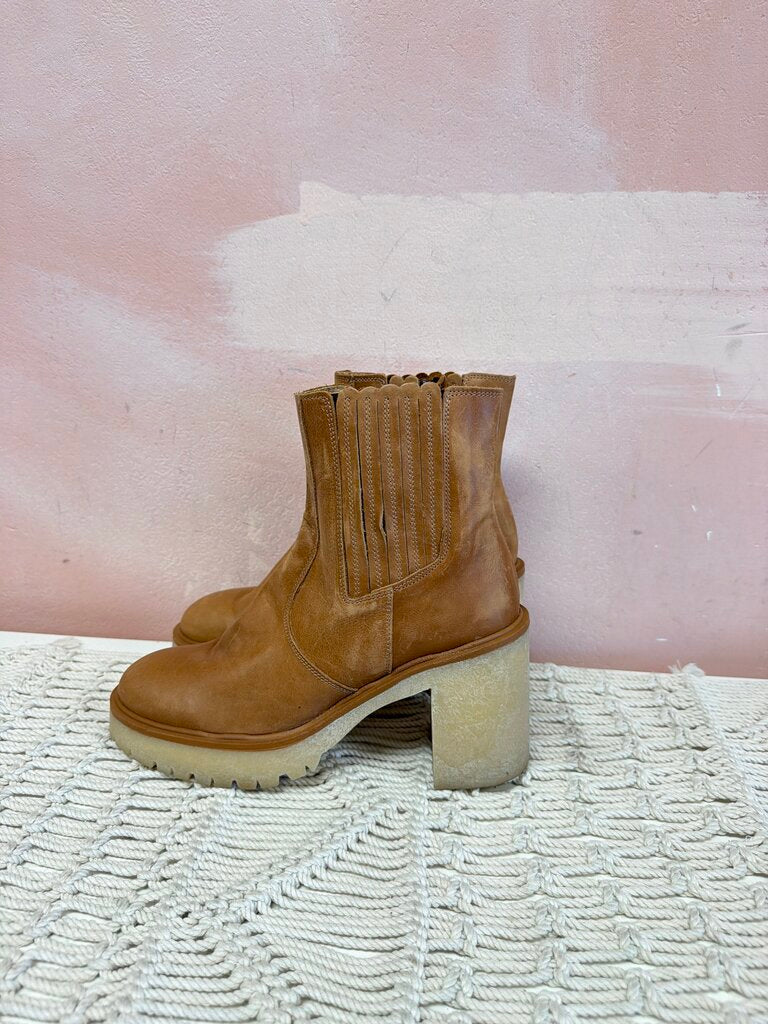 Free People Chelsea Boot