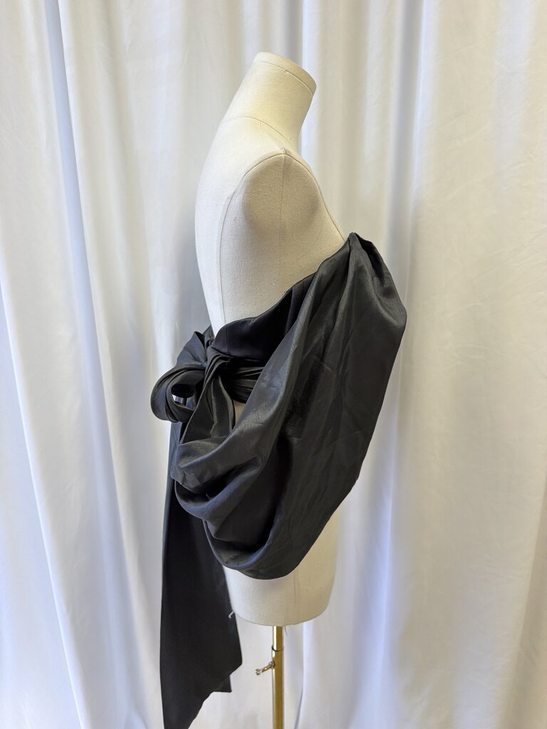 House of CB Drop Sleeeve Deep Plunge Top