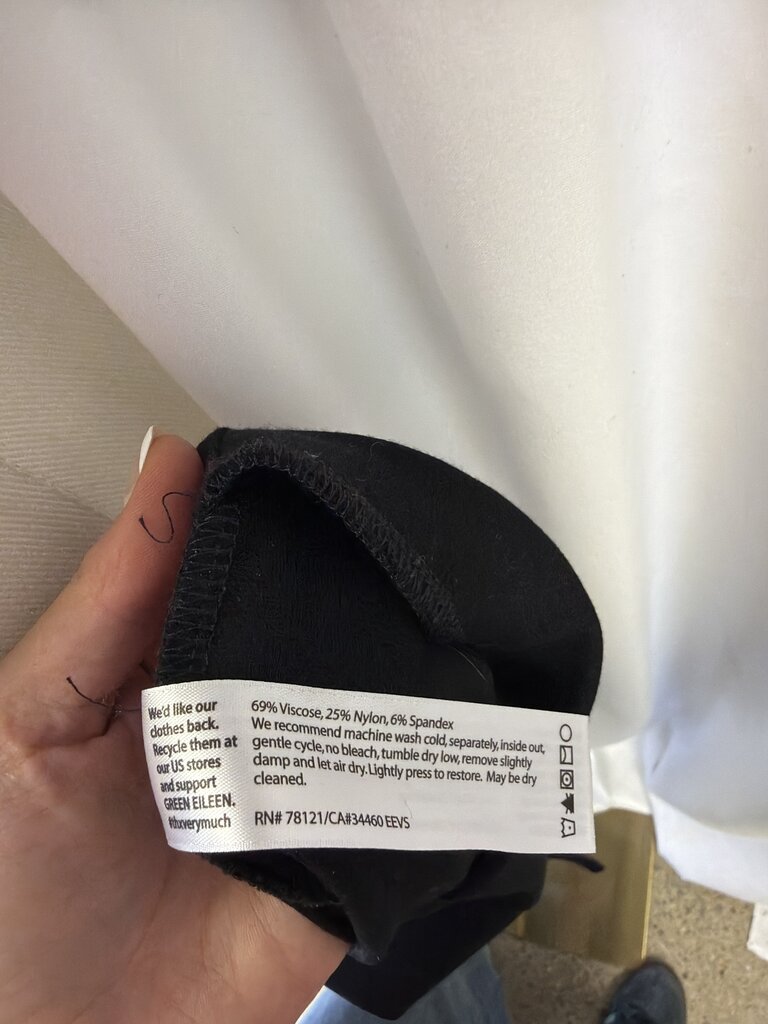 Eileen Fisher Black Pull On Pants