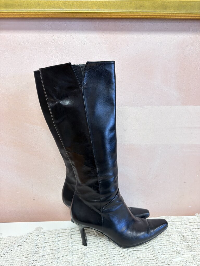 Stuart Weitzman Tall Pointed Toe Leather Boot