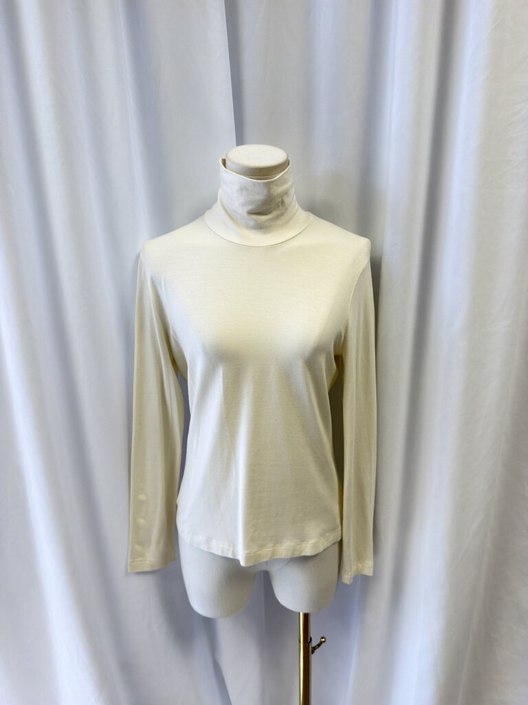 Akris Cream Turtleneck