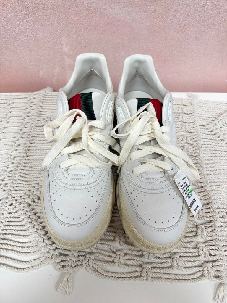 Gucci Web Accent Leather Sneaker (Excellent Condition) w/box