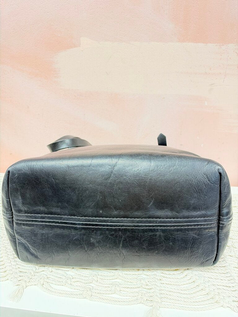 Fount Tote w/ Insert