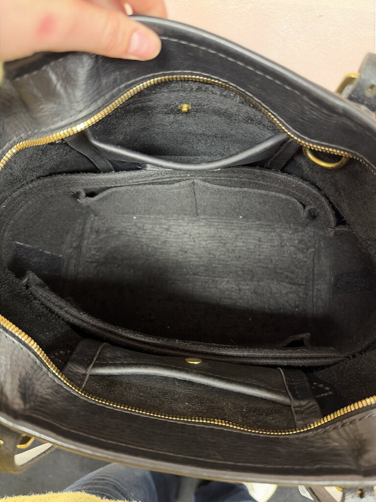 Fount Tote w/ Insert