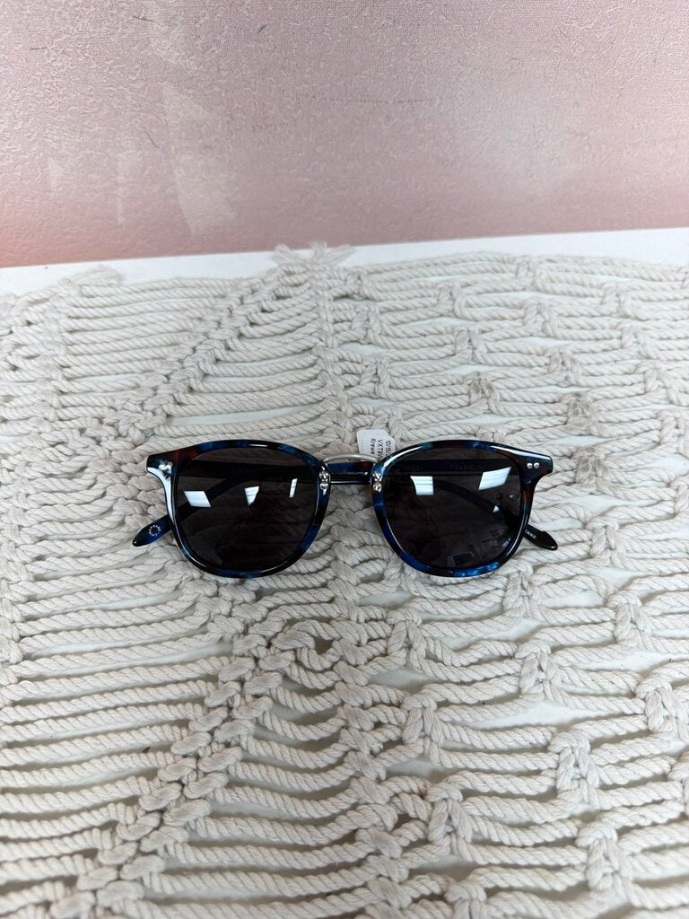 Krewe Tortoise Shell Frame Sunglasses w/ Case & Dustbag