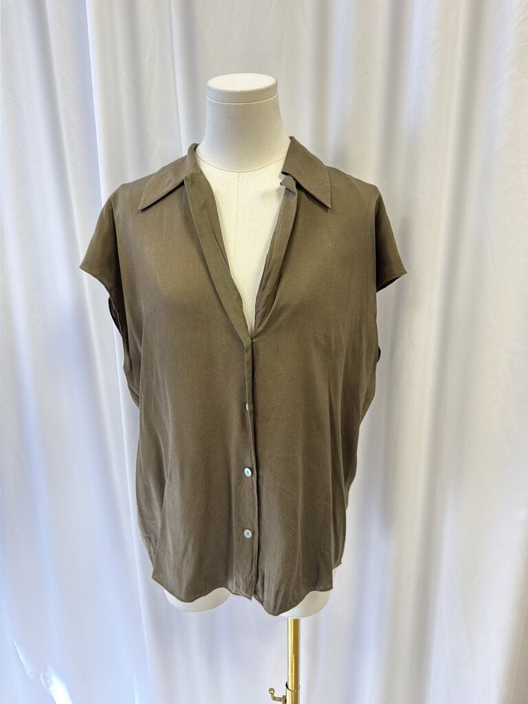 Vince V-Neck Button Up Short Sleeve