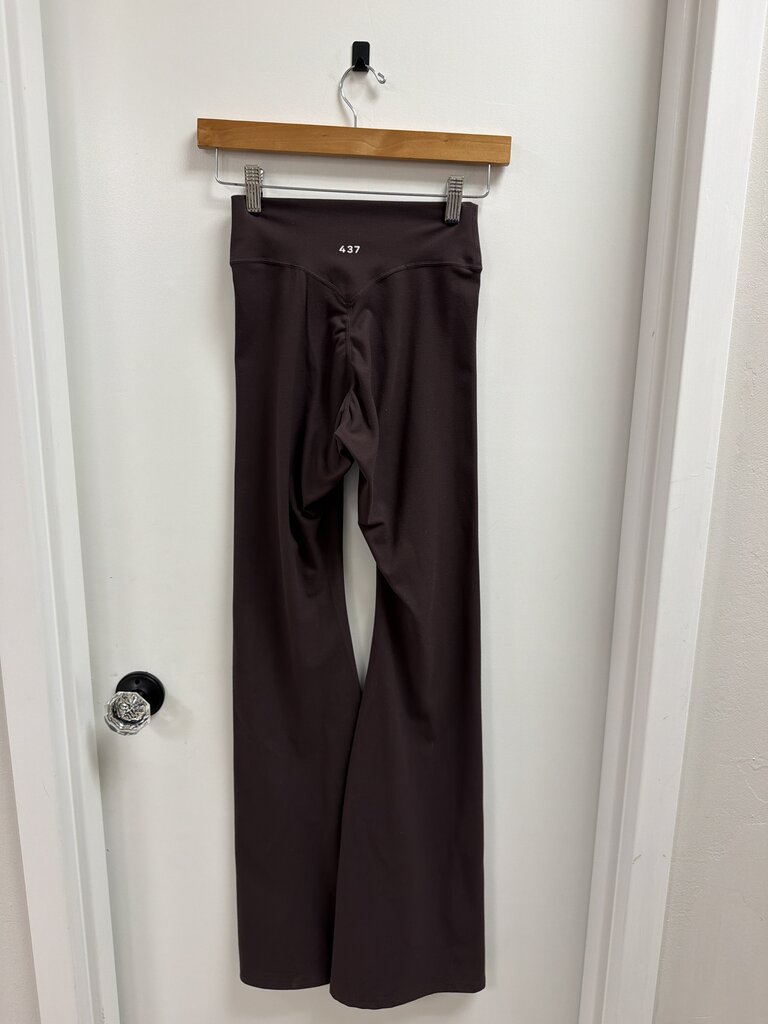 437 Boot Cut Yoga Pant