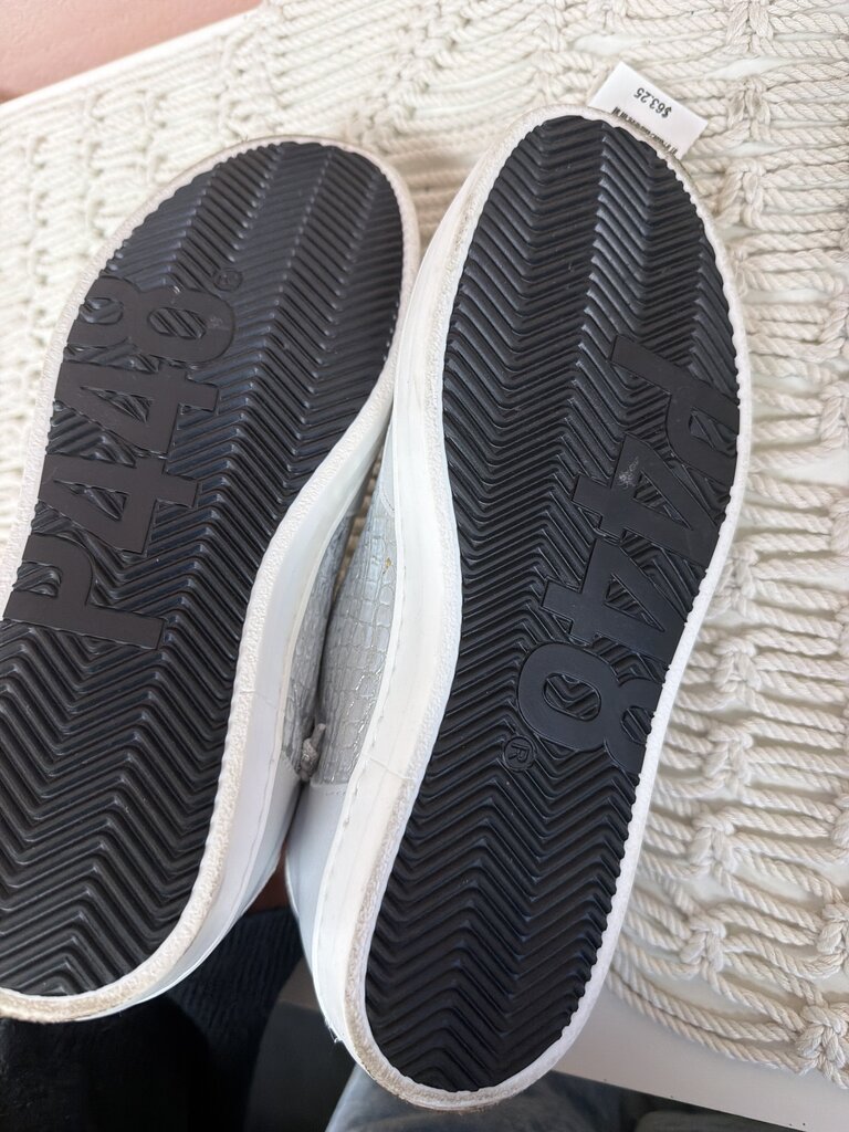 P448 Metallic Embossed Sneaker