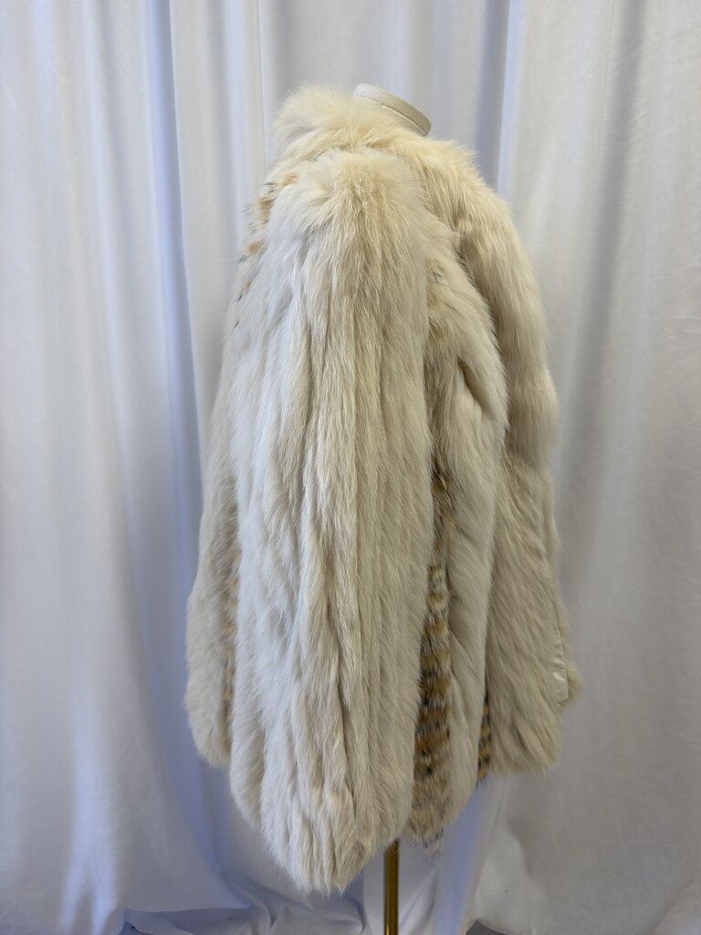 Anna Nateece LeNobel Original White Shadow Fox w/ Coyote Inserts Coat (As Is: original label removed, small tears near hook and eye closures)