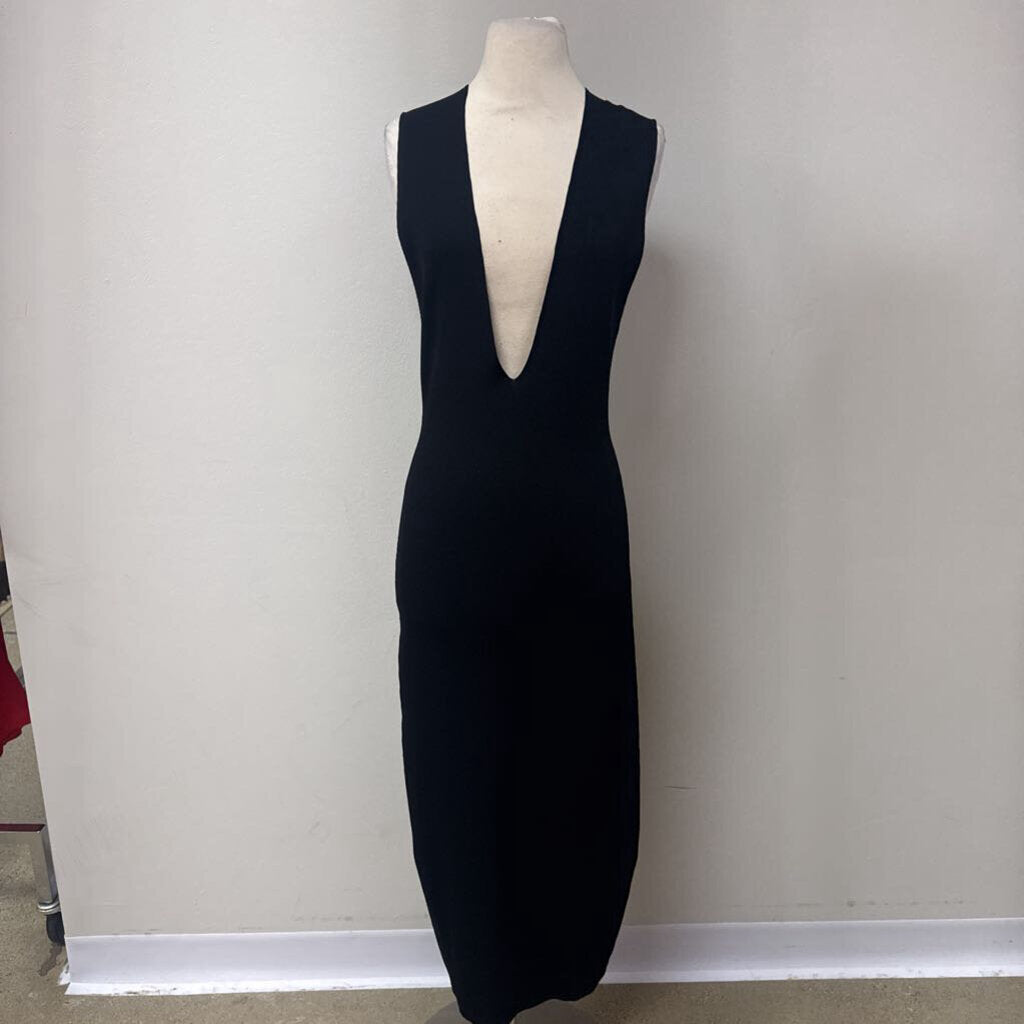 Gauge81 Black Ribbed Maxi Dress