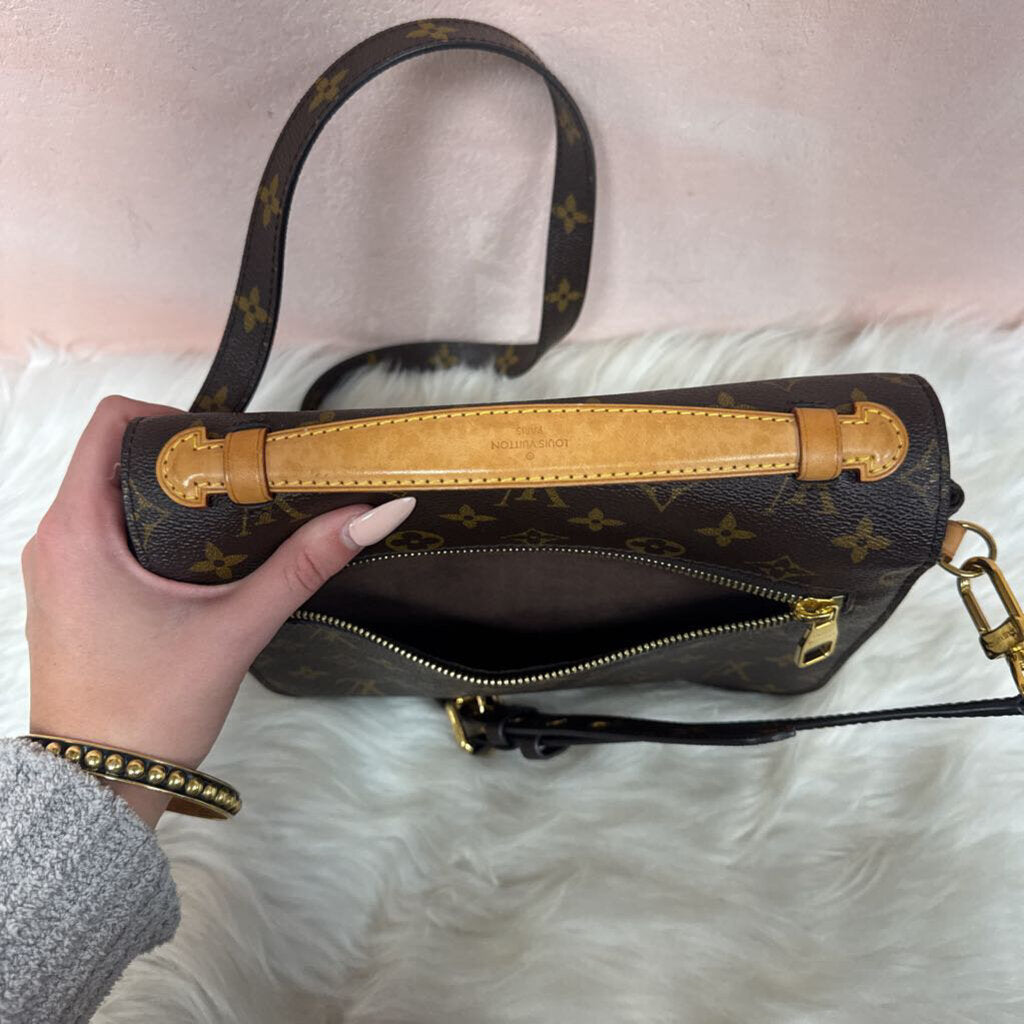 Louis Vuitton Monogram Metis Crossbody