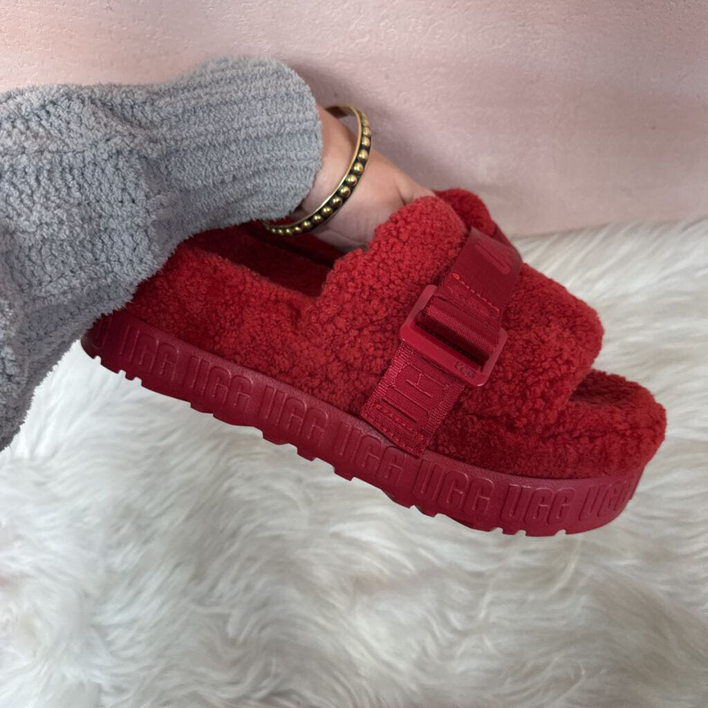 Ugg Red Fluffita Sandal